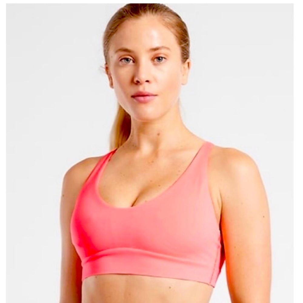 Athleta Solace bra. Cup D/DD.